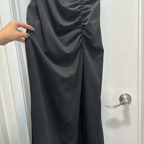 Windsor Long Black Dress - Picture 7 of 7